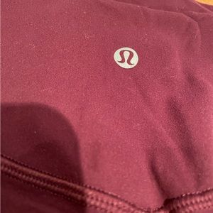 Women’s maroon Lululemon leggings size 4